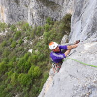 Presles, 1er de Corvée, Micka serein dans le 7b+, avril 2020